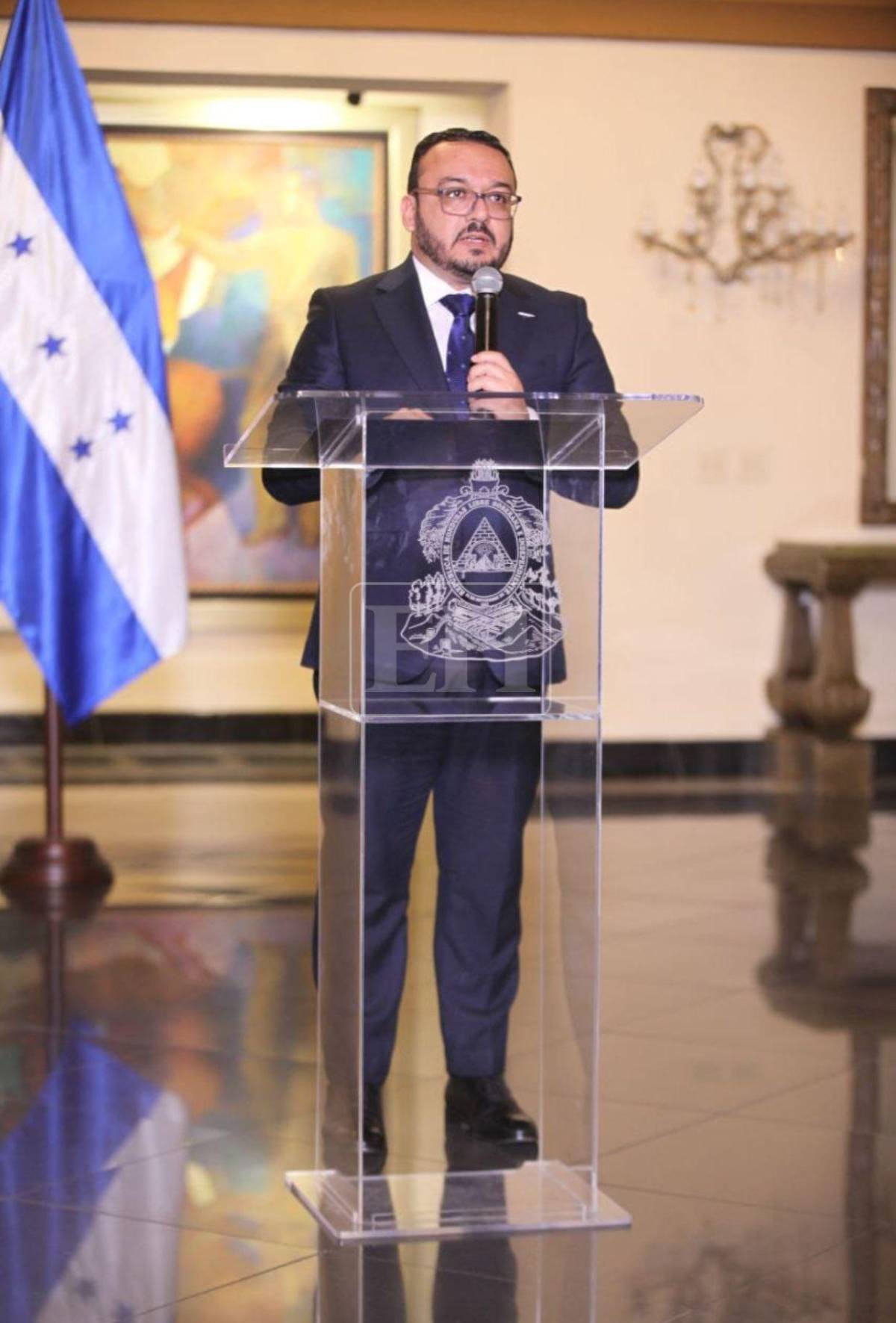 ¿A qué se dedicará José Argueta tras ser destituido como ministro de Comunicaciones?