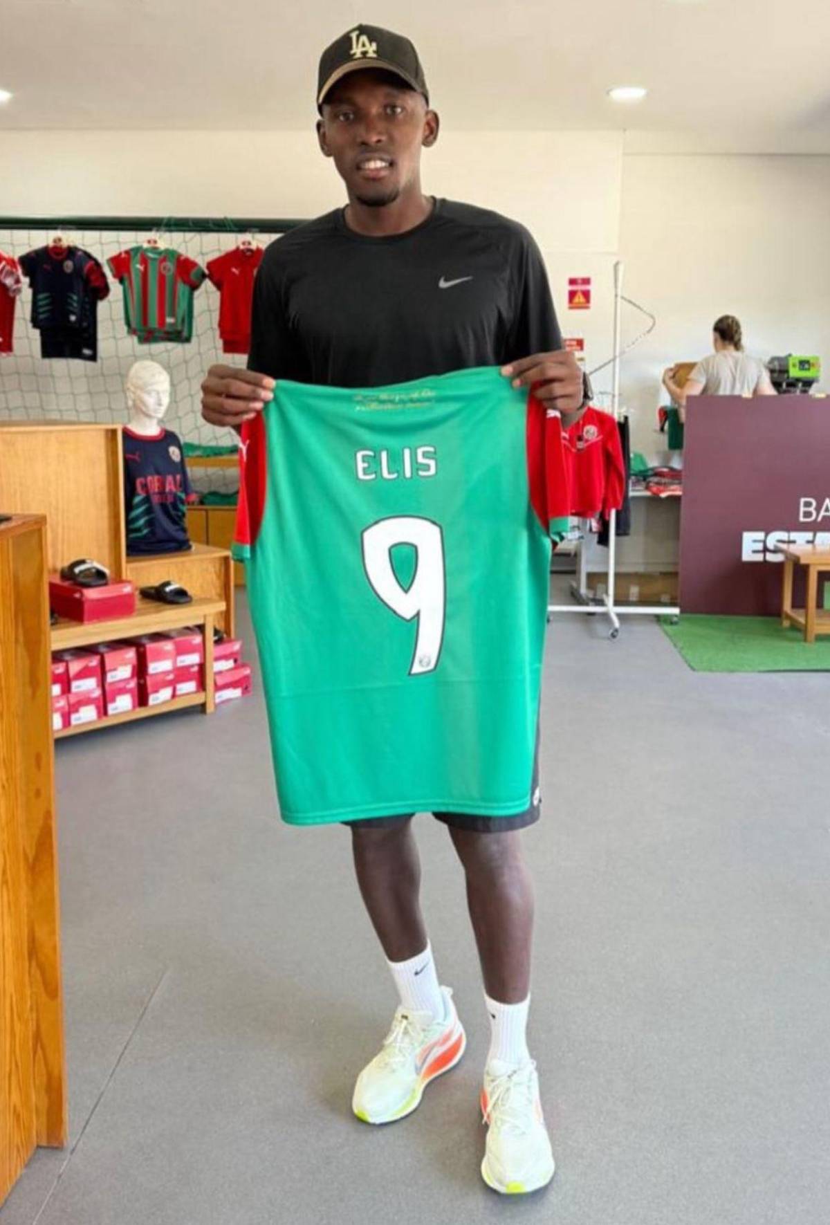 Fichajes: Otro hondureño a Arabia y dos clubes de Honduras quieren a tiktoker