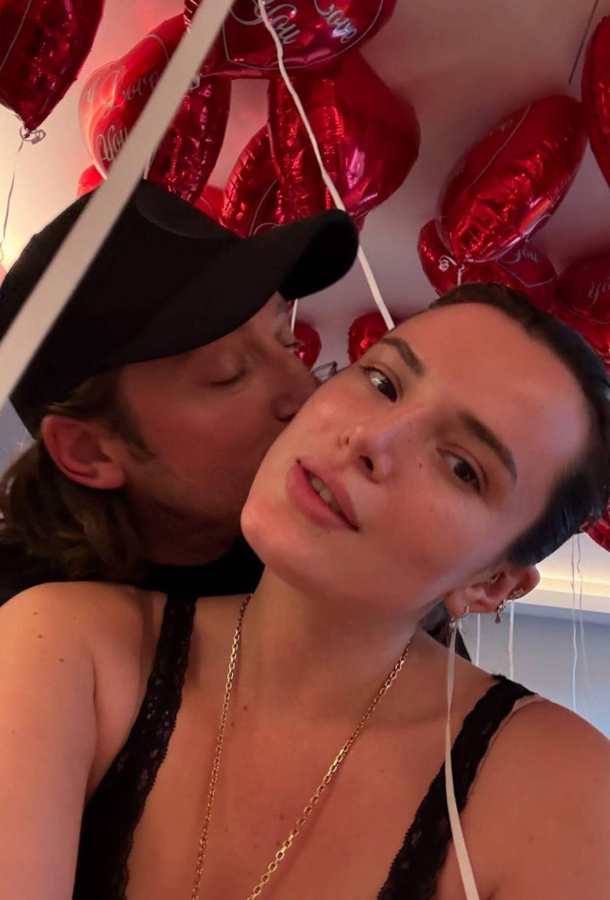 Temporada de bodas: las reinas del pop se acercan al altar