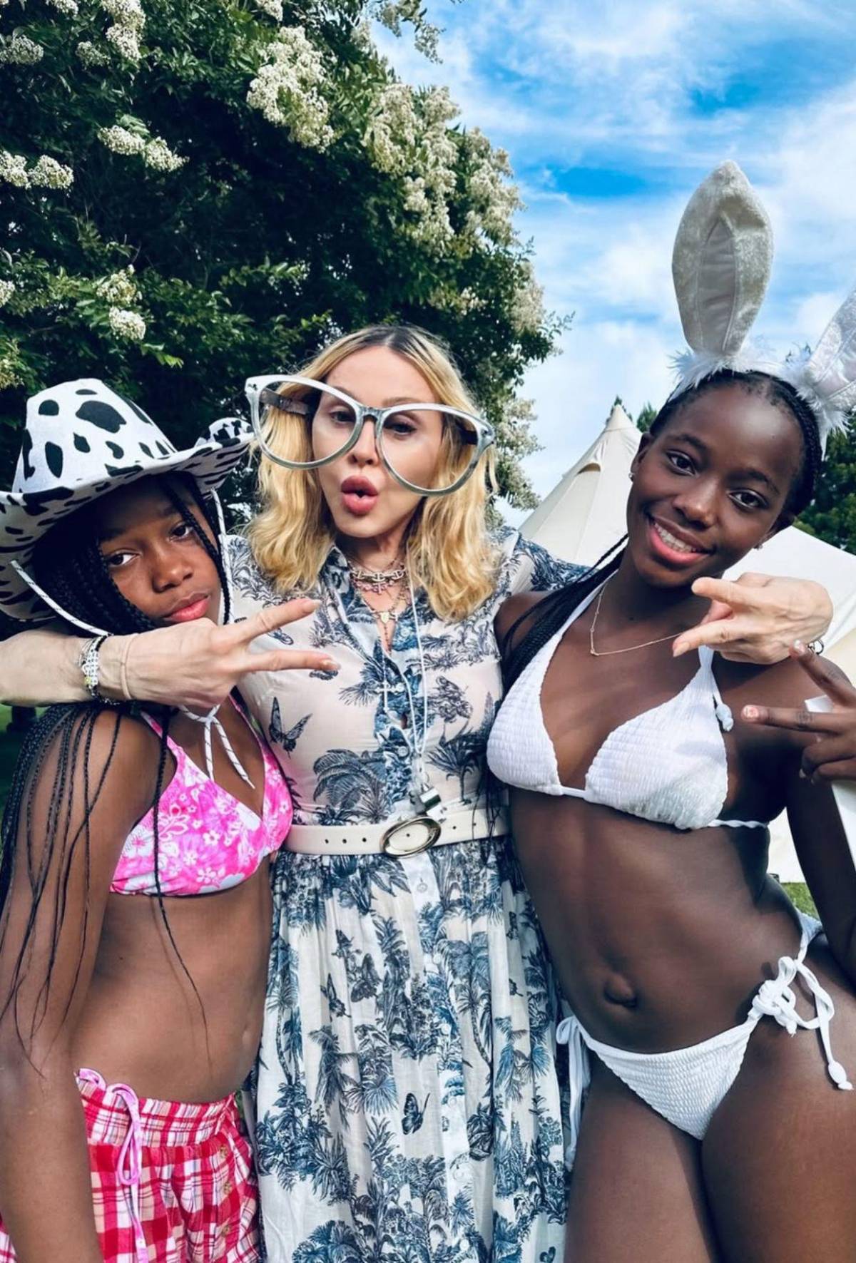 Madonna celebra con extravagante fiesta el 13º cumpleaños de sus gemelas Stella y Estere