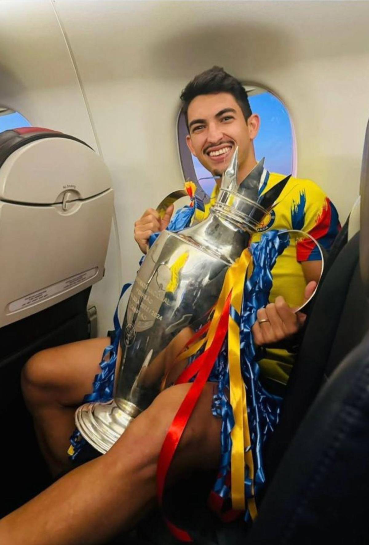 Así es la vida de Jonathan Rubio en Angola: casado con una portuguesa