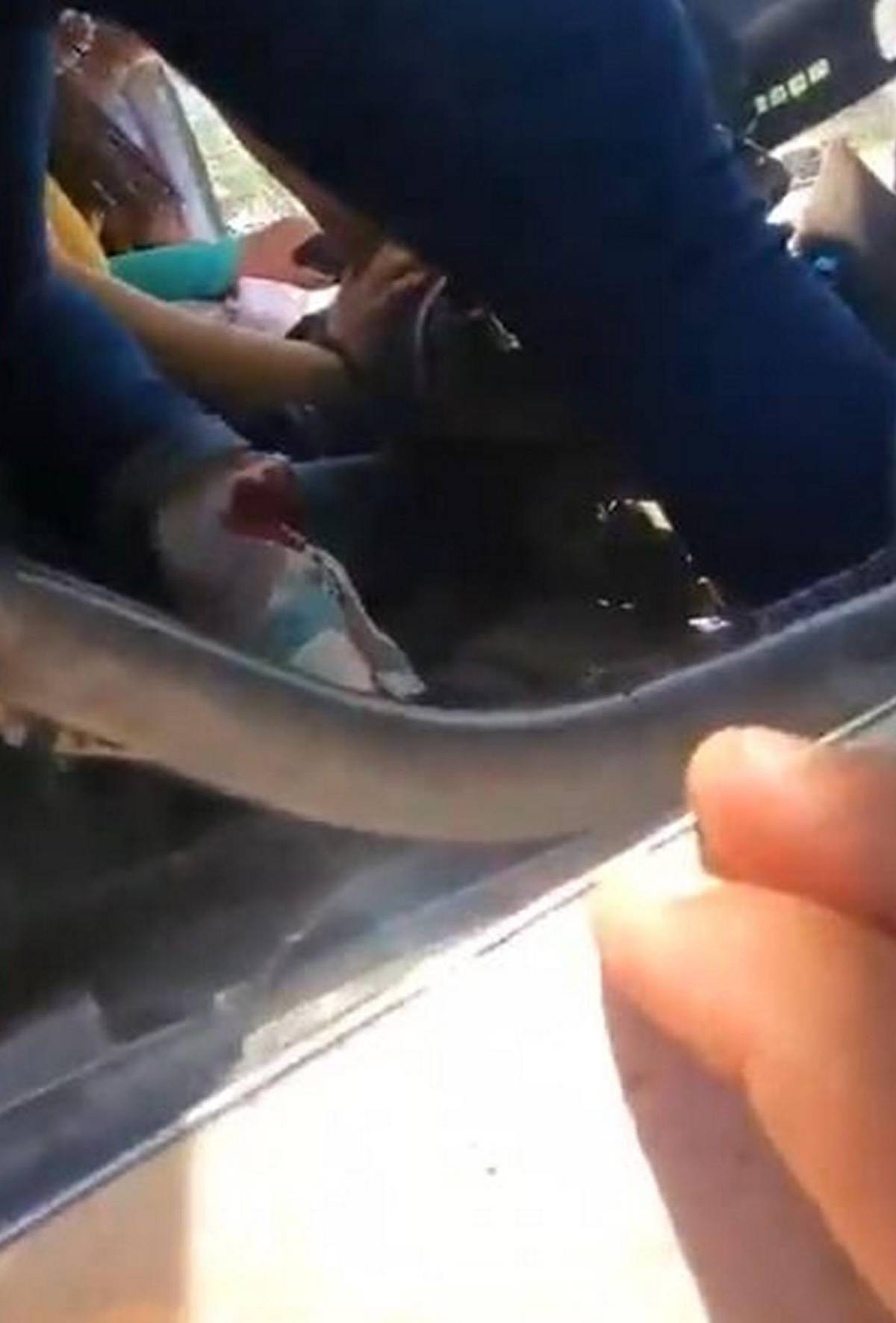 Las primeras imágenes tras brutal choque de bus y rastra en Naco, Santa Bárbara