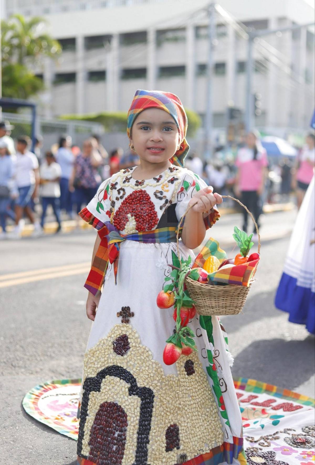 Ambiente festivo y patriótico en San Pedro Sula por aniversario de independencia de Honduras