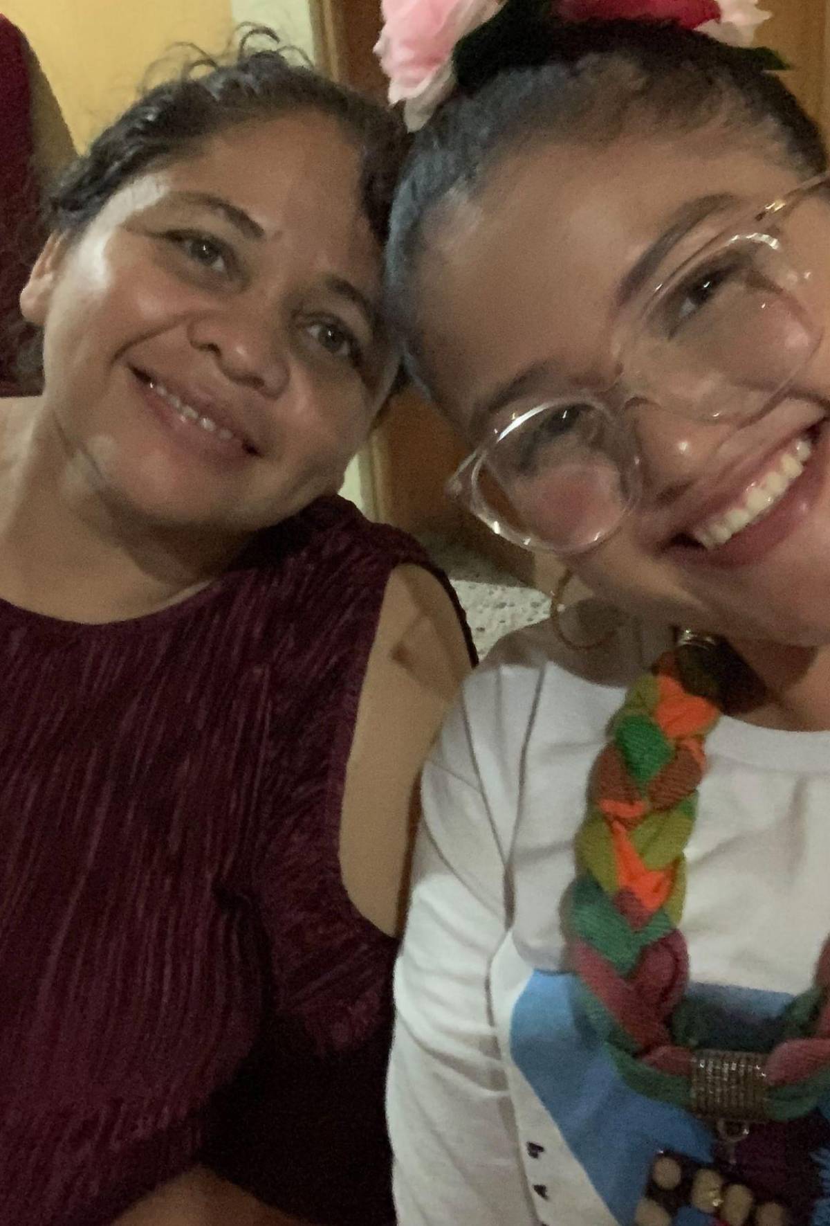 Hondureña con leucemia clama a Bukele para ser atentida en El Salvador; presidente responde