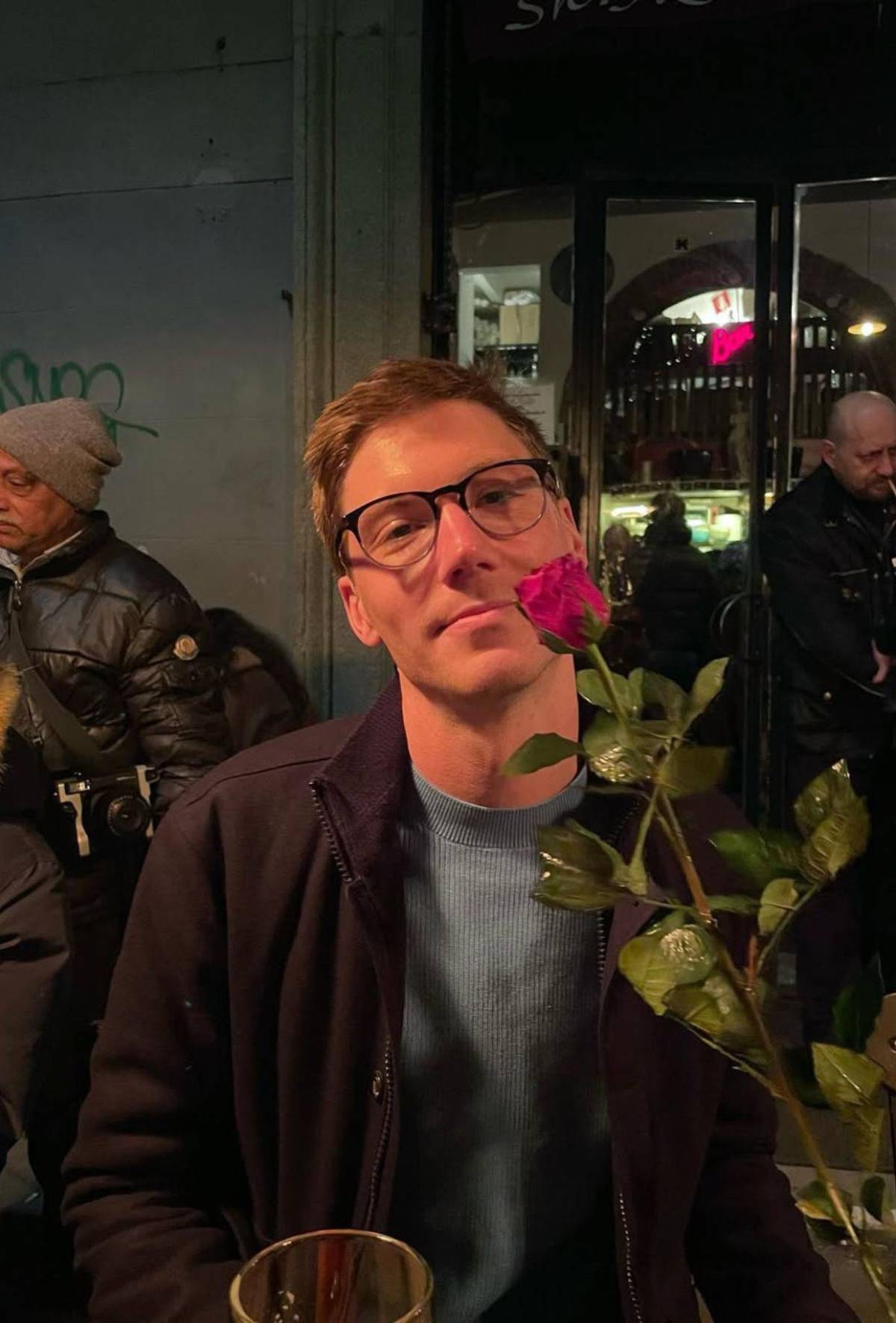 Hunter Doohan, de Wednesday: edad, proyectos y todo sobre su esposo