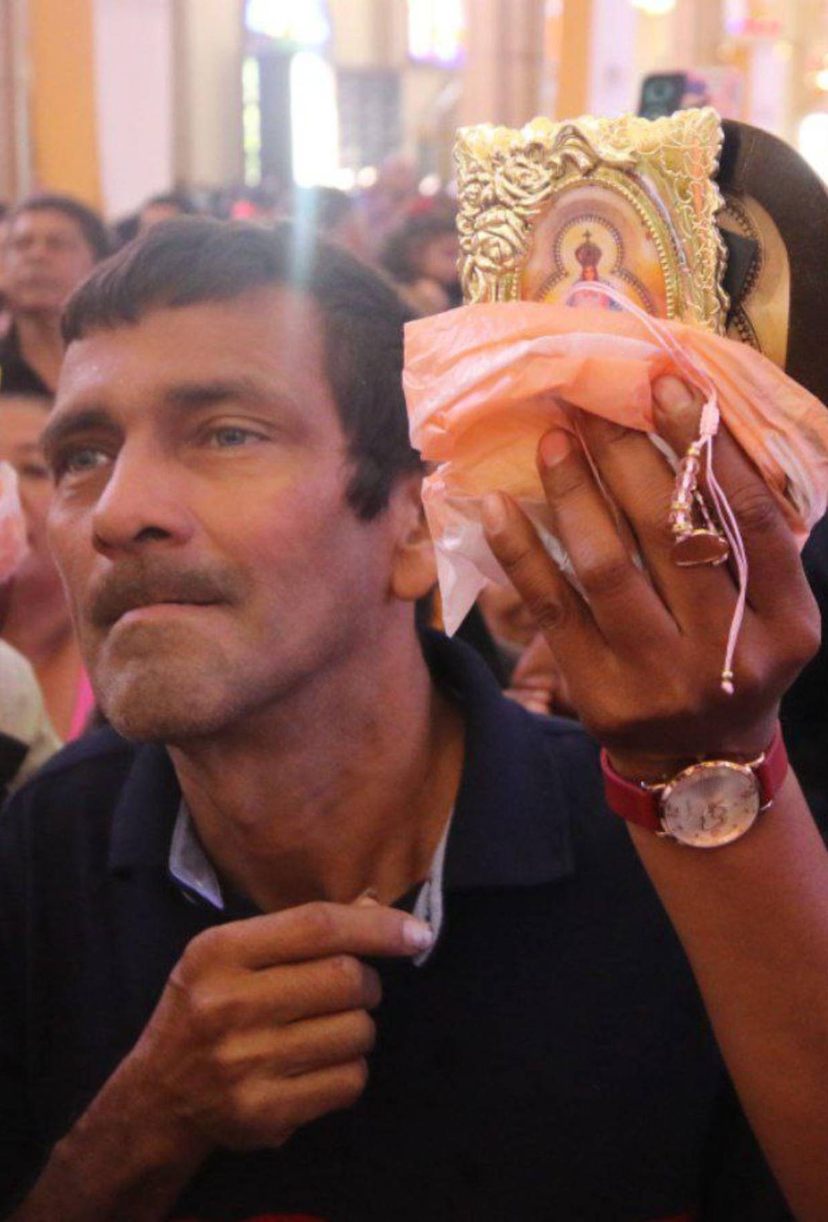 Devoción en la eucaristía en honor a la Virgen de Suyapa en su 278 aniversario