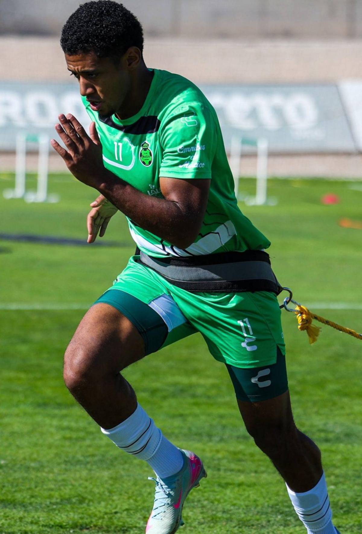 Fichajes: Otro hondureño a Arabia y dos clubes de Honduras quieren a tiktoker