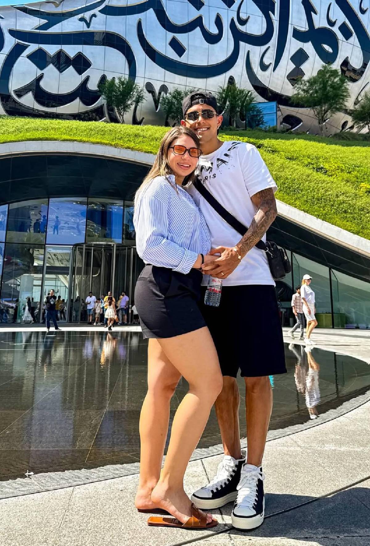En fotos: Así fueron las excéntricas vacaciones de Luis Palma y su bella esposa en Dubai En fotos: Así fueron las excéntricas vacaciones de Luis Palma y su bella esposa en Dubai