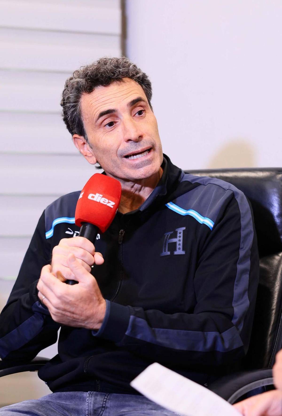 ¿Qué periodista hondureño votó en el Balón de Oro 2026?