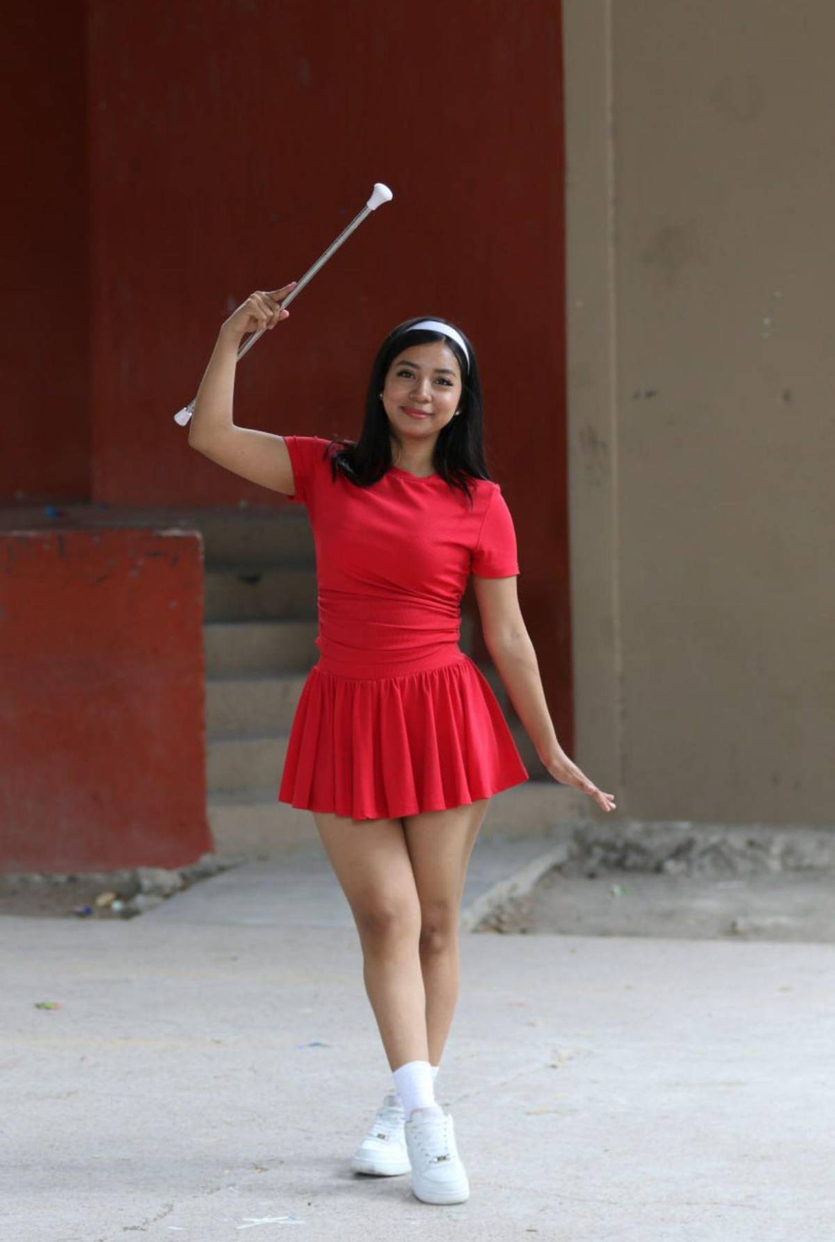 Palillonas del Saúl Zelaya Jiménez afinan su espectáculo patrio al ritmo de la punta