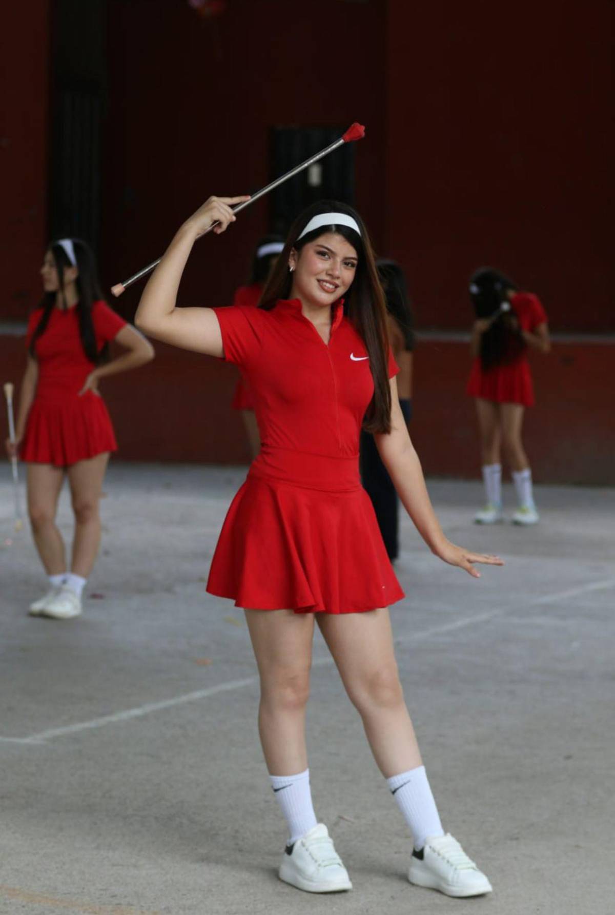 Palillonas del Saúl Zelaya Jiménez afinan su espectáculo patrio al ritmo de la punta