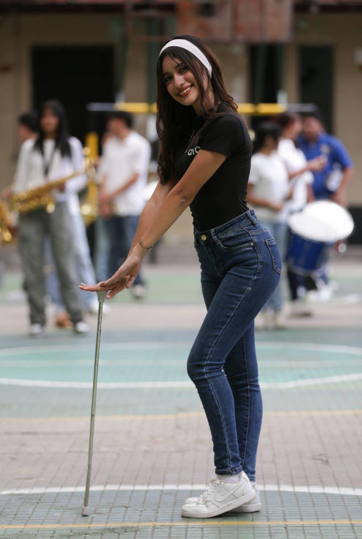 Palillonas del emblemático Instituto Mixto Hibueras afinan detalles para los desfiles