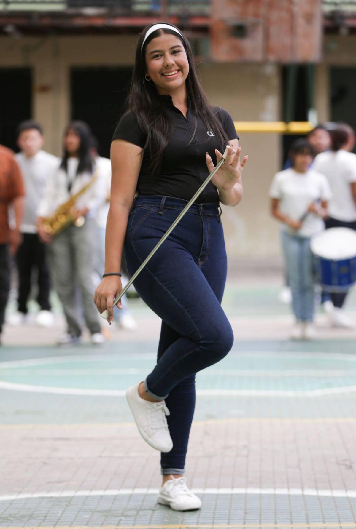 Palillonas del emblemático Instituto Mixto Hibueras afinan detalles para los desfiles