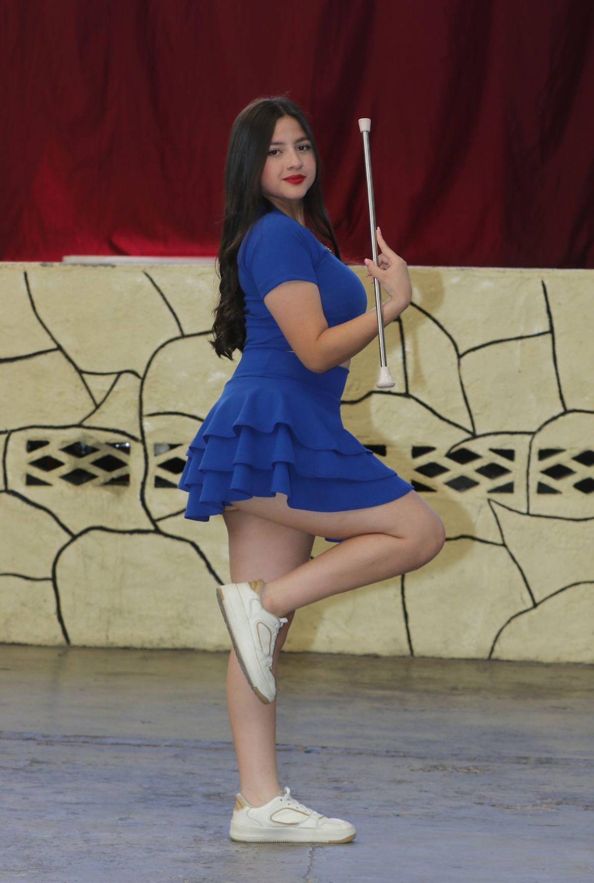 Palillonas del Instituto Santa Mónica esperan conquistar los desfiles 2025