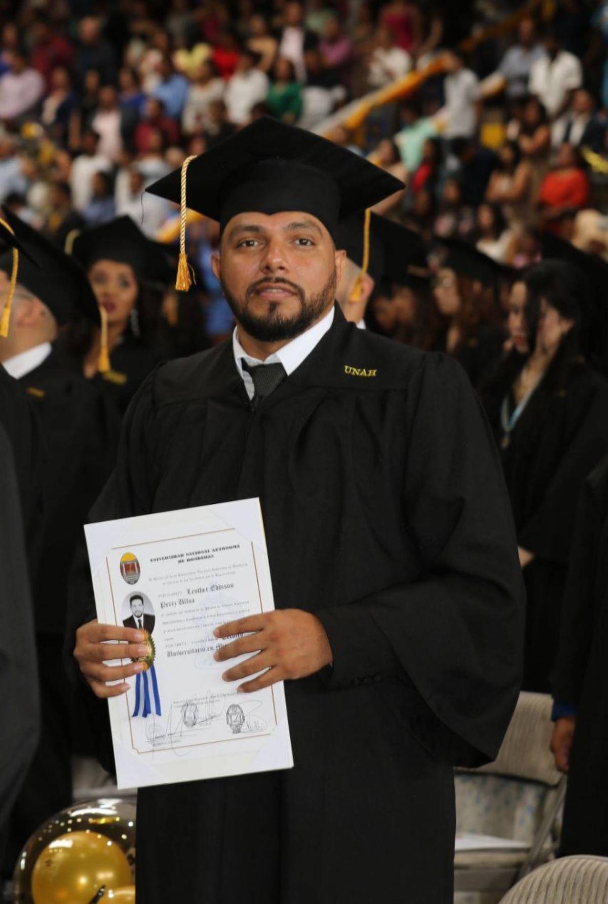1,283 sueños cumplidos: UNAH celebra nueva graduación