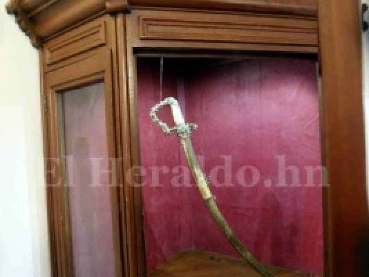 EL HERALDO halló la espada del prócer Francisco Morazán
