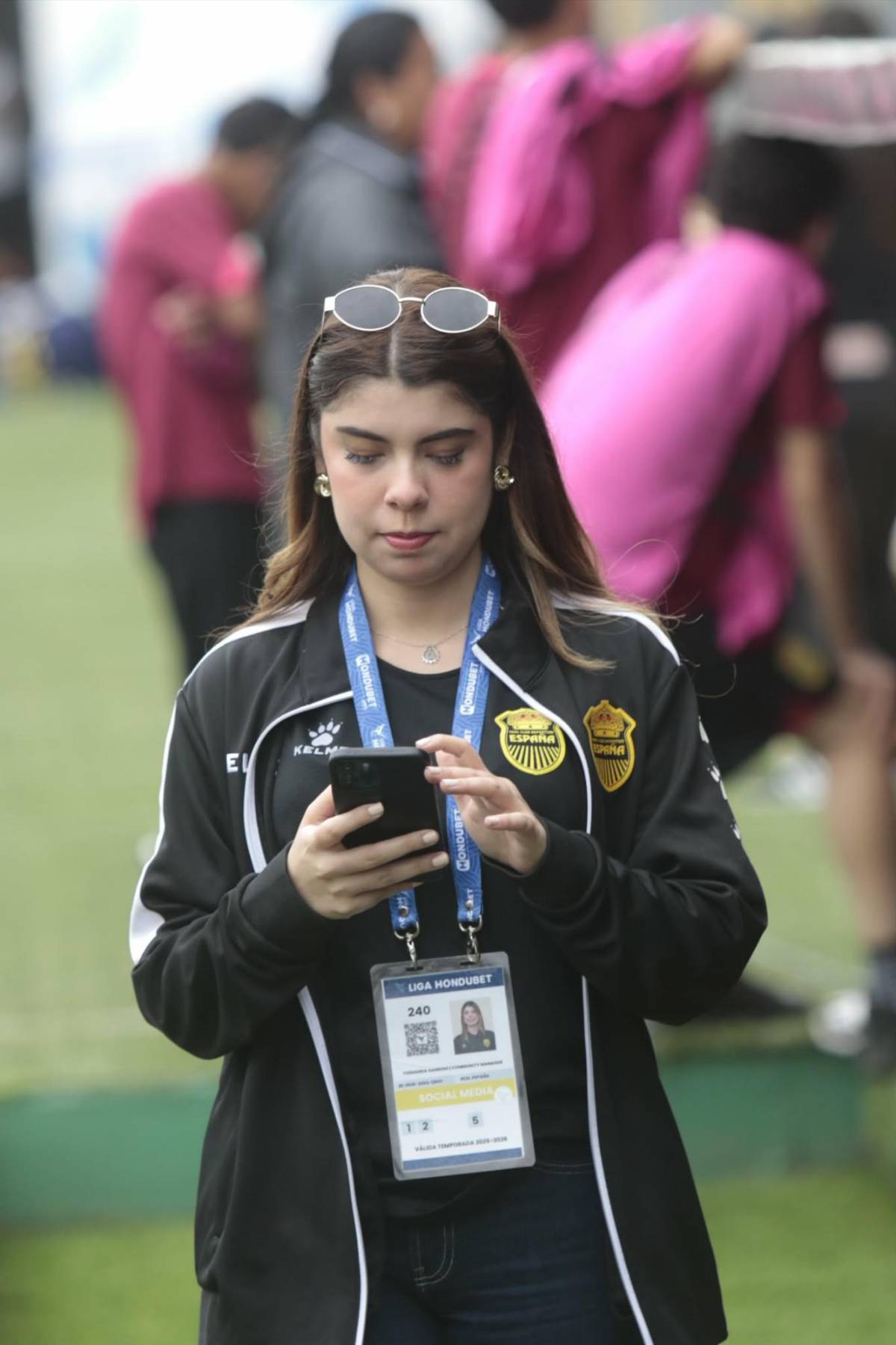 Periodista enamora, argentino sorprende, pleito de aficionados y héroe de Real España ante Motagua