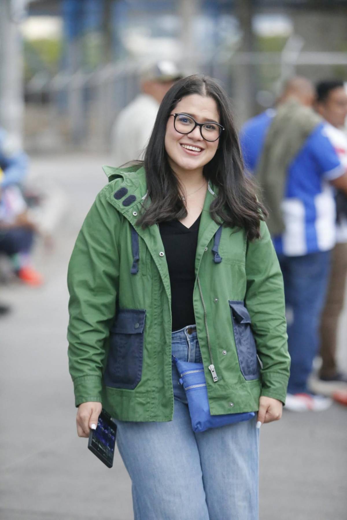 Las bellas chicas que se robaron las miradas el Nacional para partido Honduras-Nicaragua