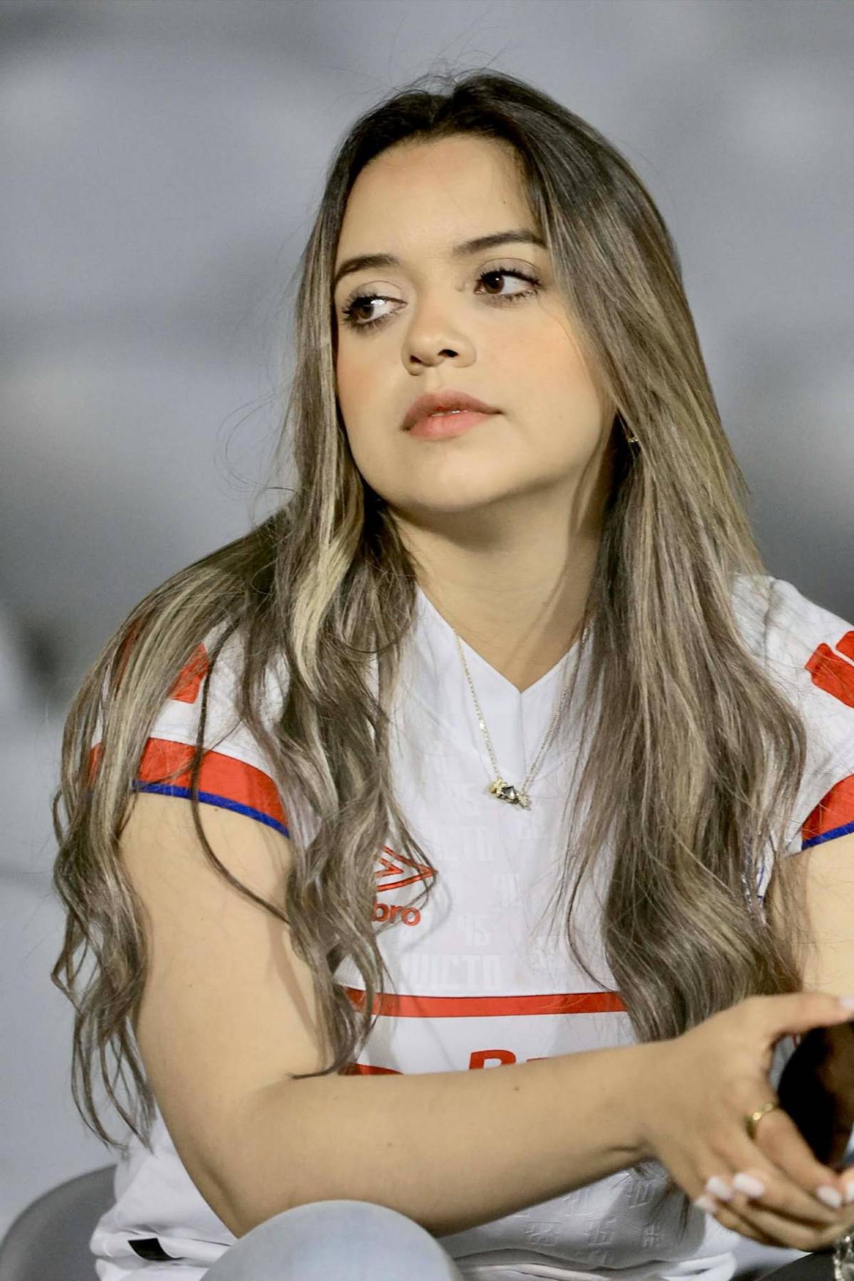 Las bellas chicas que engalanaron triangular entre Real España y Olimpia