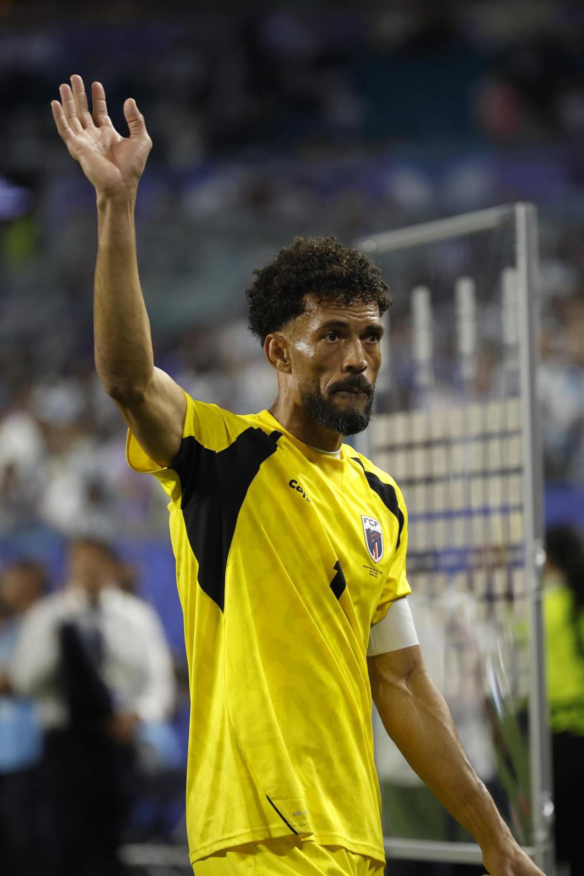 Doble récord de Messi, héroe de Argentina, Vozinha cumple su sueño y tristeza en Cabo Verde
