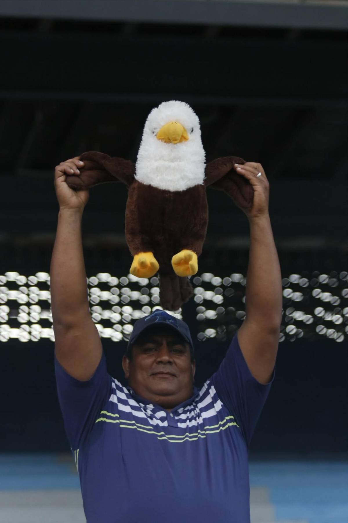 Linda chica cautiva, Motagua le mete miedo a Marathón y decisión final con indisciplinados