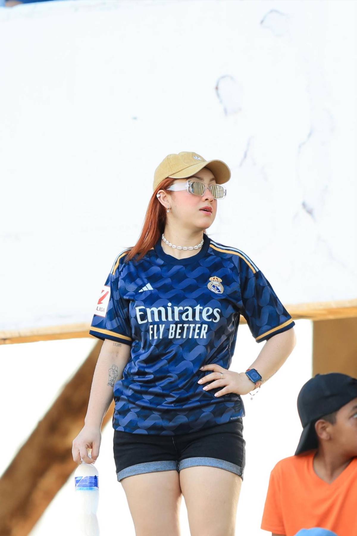 Bellas chicas, ambiente fenomenal y lo que hizo la policía previo al Marathón vs Real España