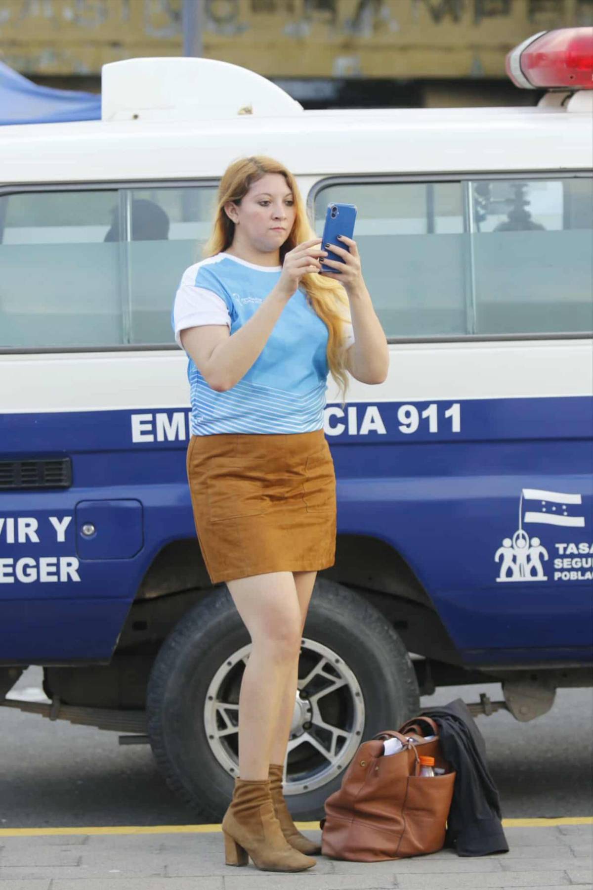Honduras vs Costa Rica: Las lindas chicas que engalanan la previa del partido en el Morazán