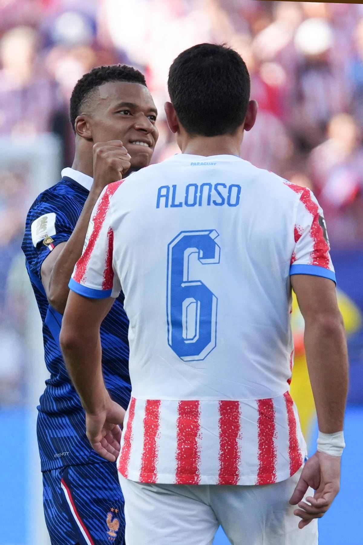 Burla de Mbappé a Paraguay, el regaño de Deschamps y la tristeza guaraní en octavos