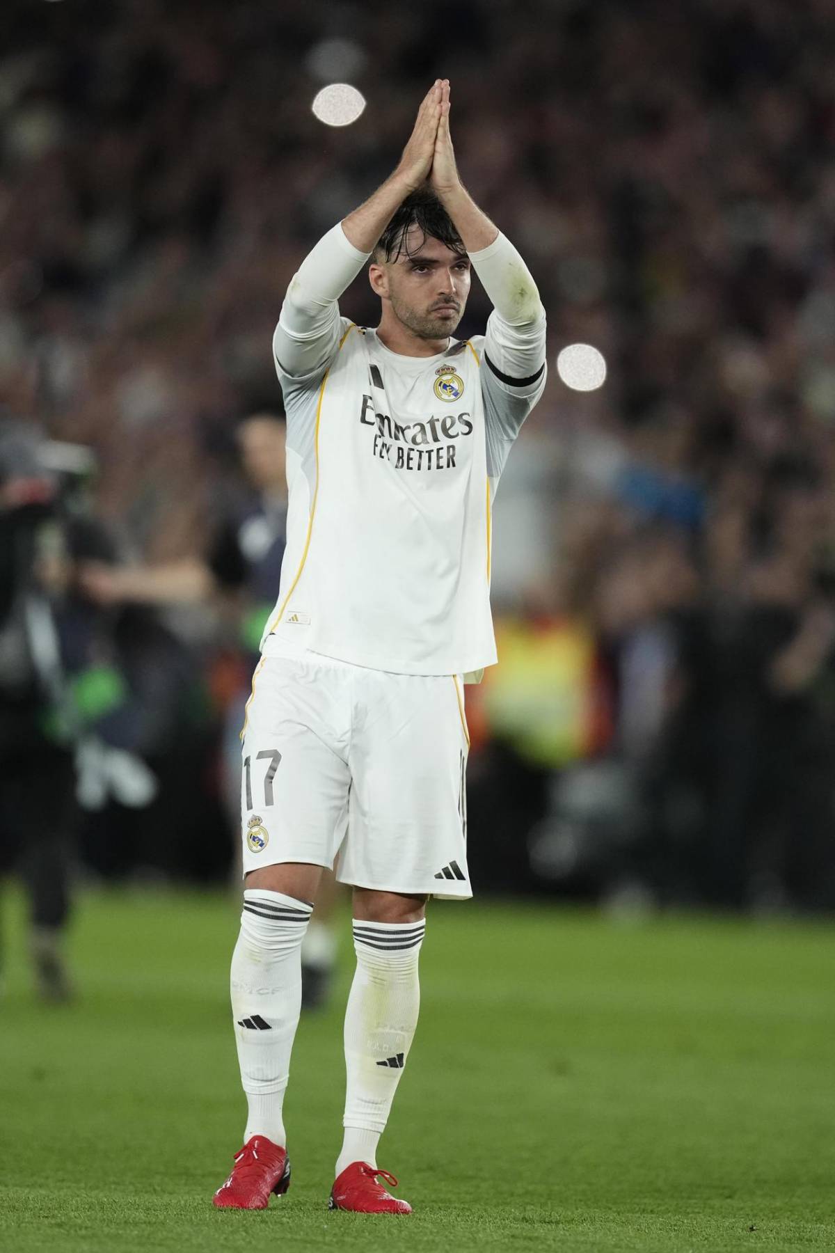 Tristeza total en Real Madrid mientras el FC Barcelona celebraba su nuevo título