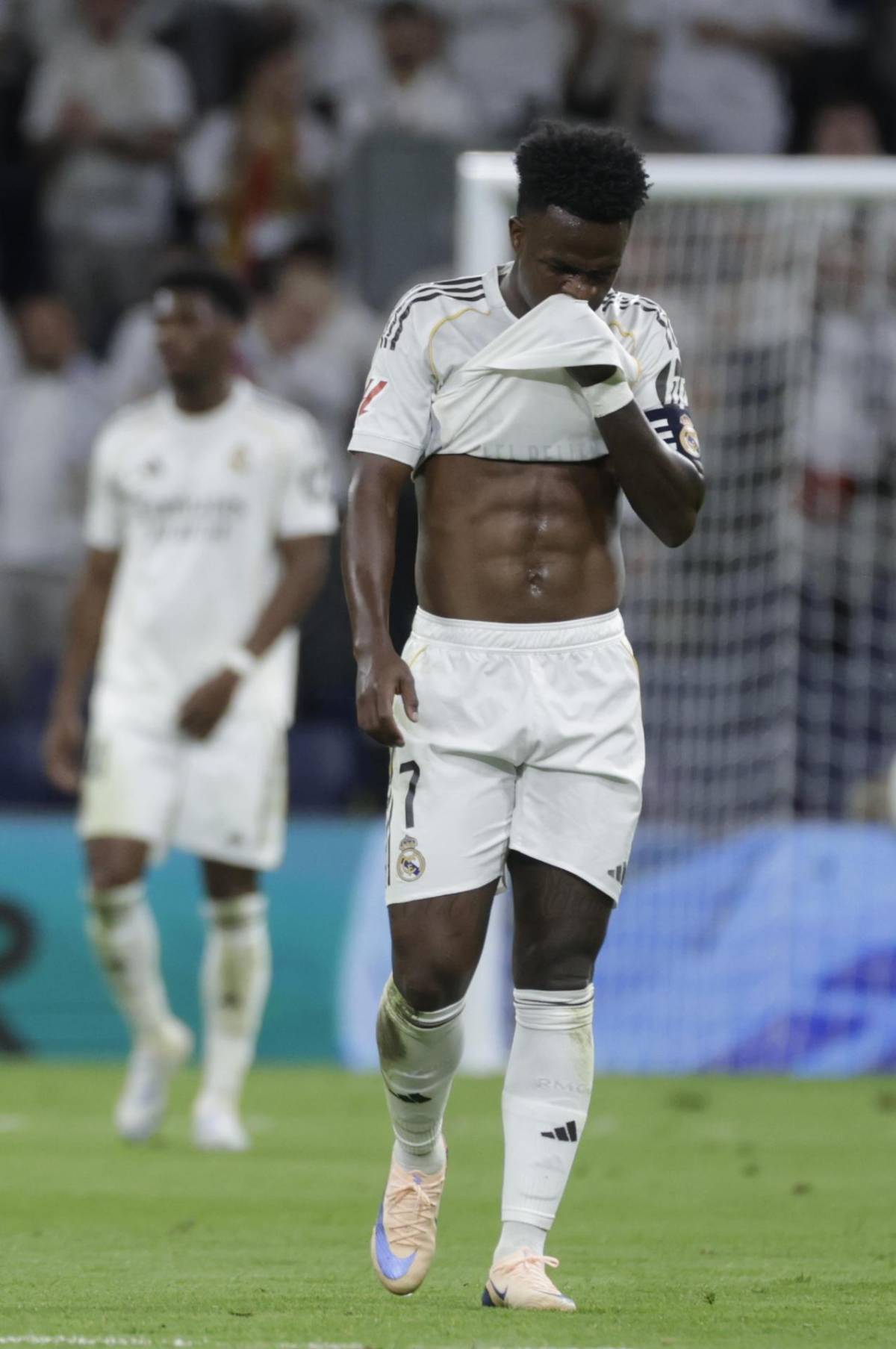 Vinicius jr rompe relación amorosa con Virginia Fonseca ¿cuál fue la razón?