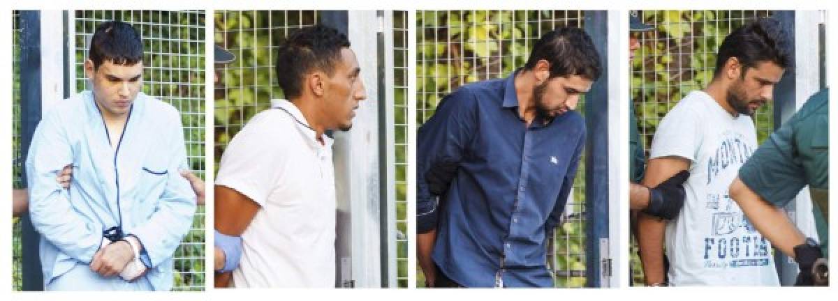 Los rostros de los responsables de ataques en Barcelona, de acuerdo con las autoridades. (AP)