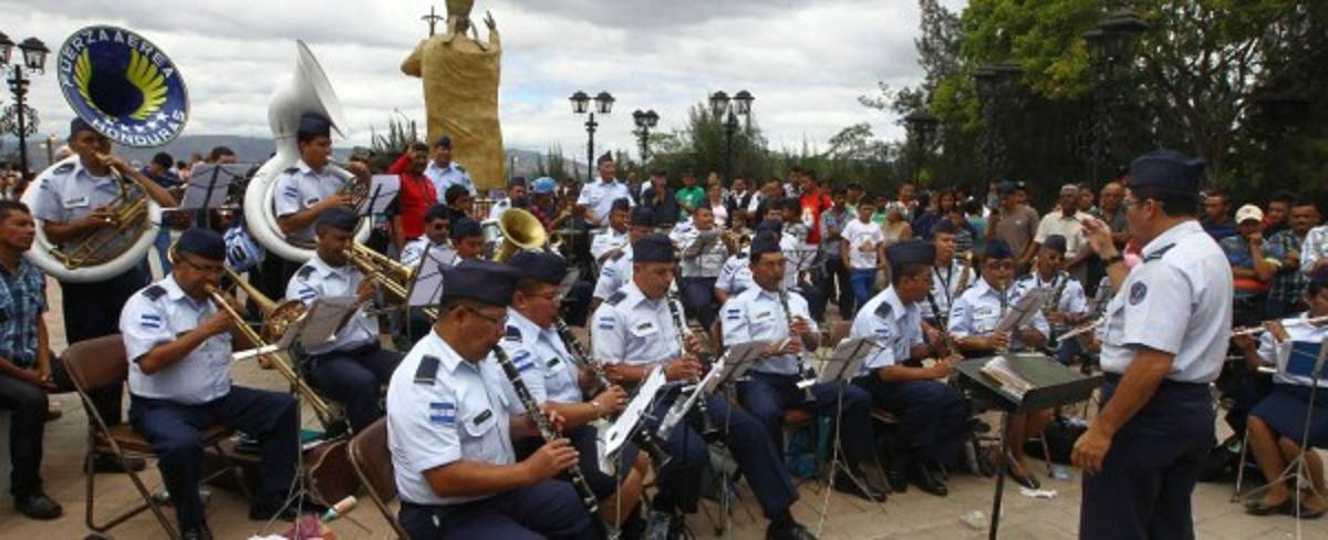 Un concierto para venerar a la capitana