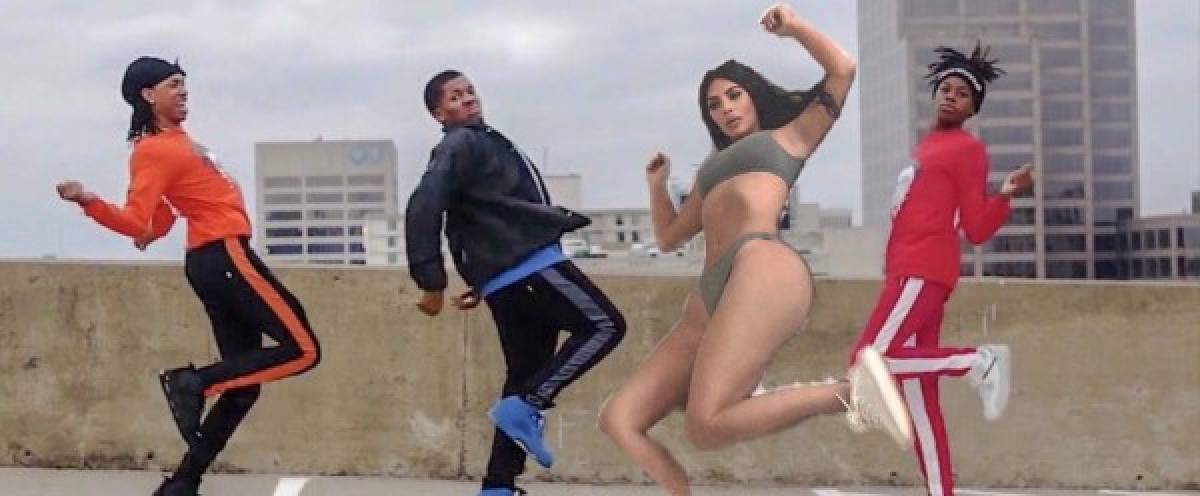 Destrozan con memes a Kim Kardashian por pose extraña