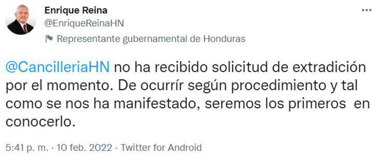 Tuit del canciller Reina.