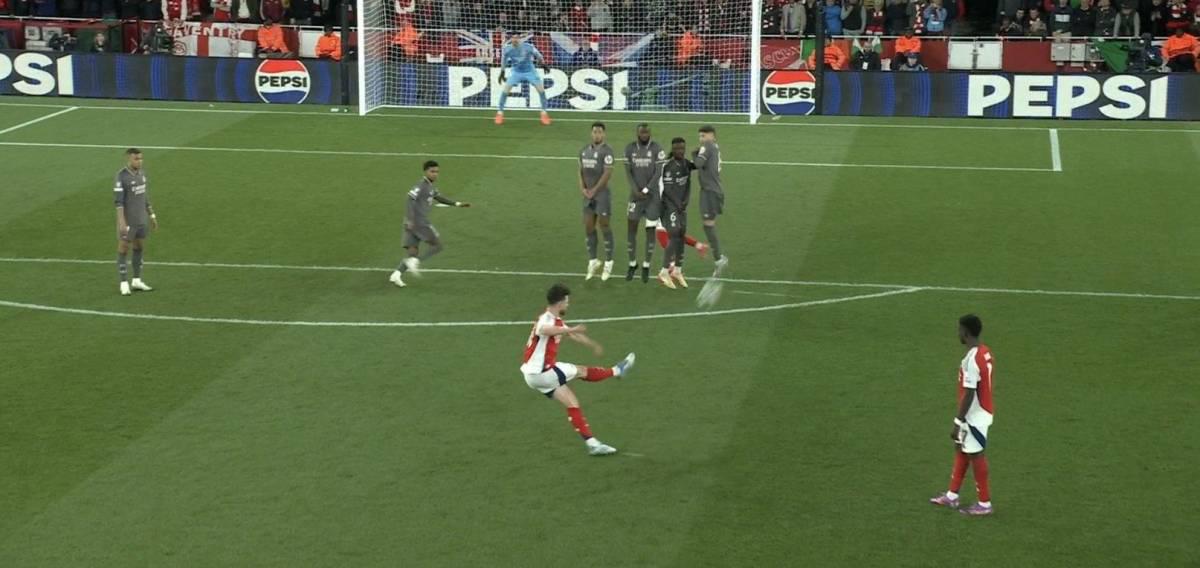 Invitada especial, burla del Barcelona, show de Rice y rostros desencajados en Real Madrid