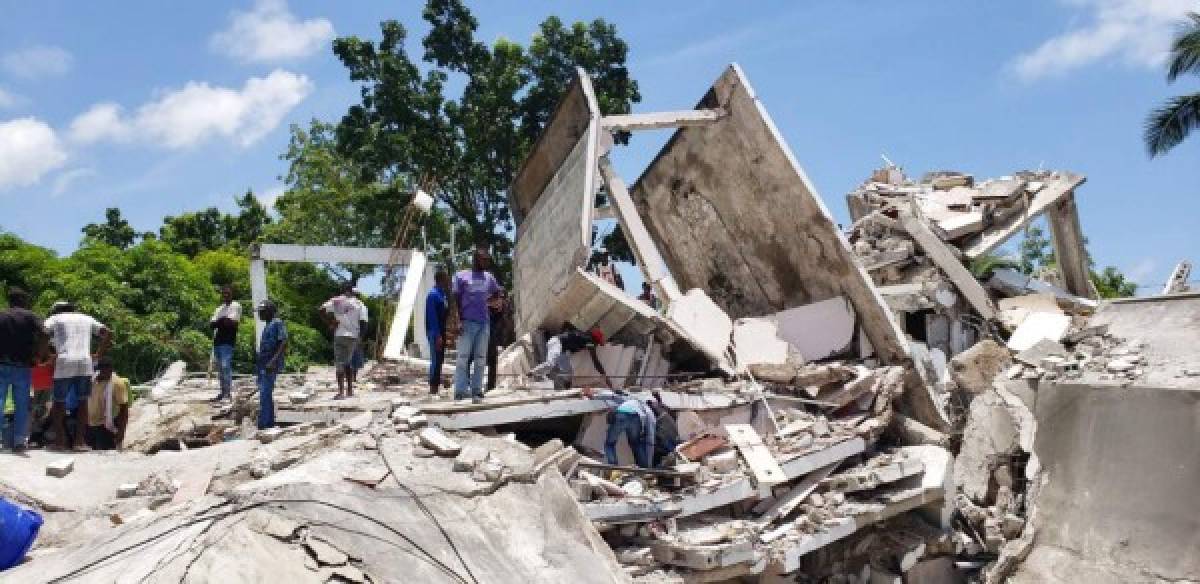 Cientos de muertos, desaparecidos y destrucción: El doloroso saldo del sismo en Haití