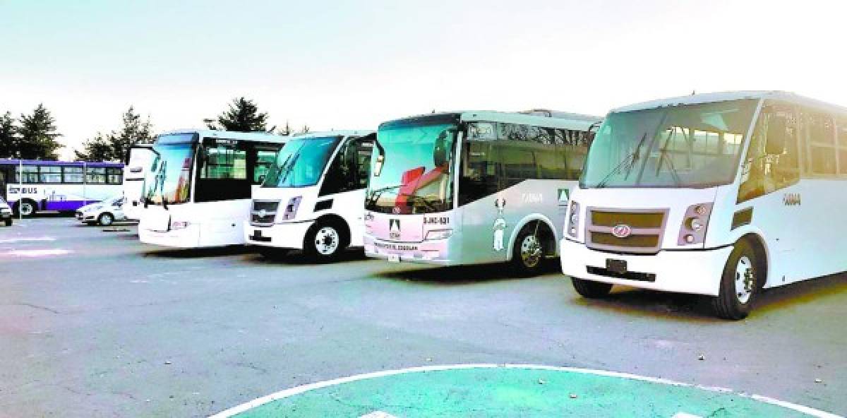 Traerán flota de buses de México para reemplazar unidades viejas de la capital de Honduras