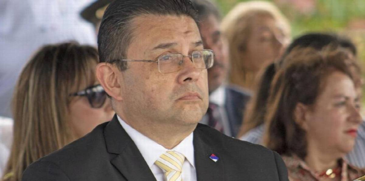 Jorge Raffo Carbajal anteriormente fue embajador en Panamá.