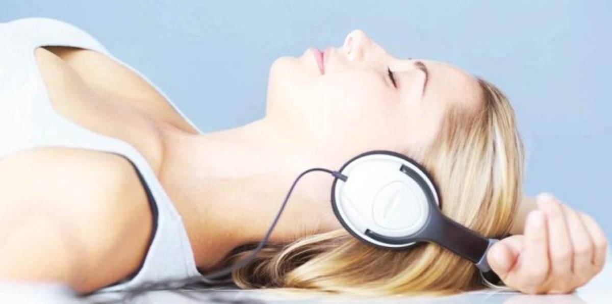 ¿Escuchar música te genera tanto placer como el sexo?  