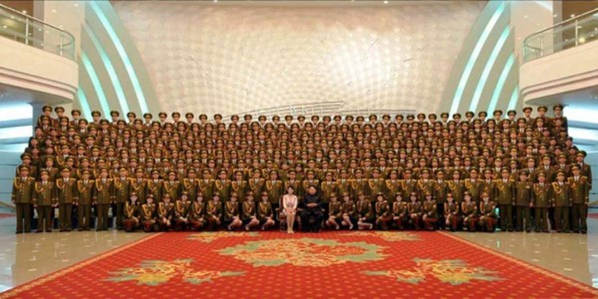Salen las primeras imágenes de la esposa del gobernante de Corea del Norte