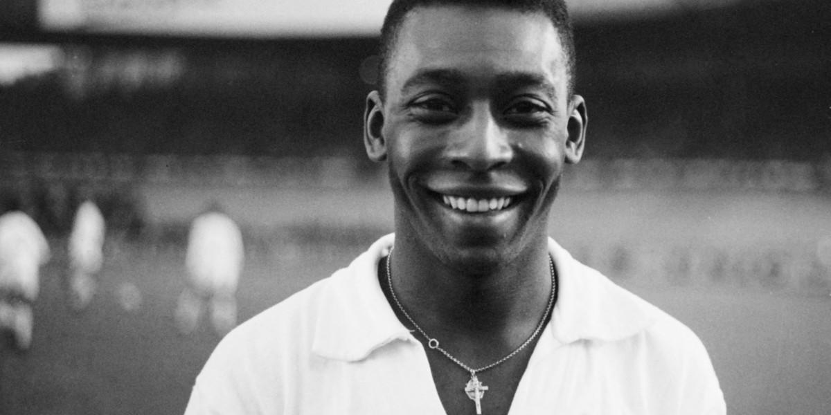 Con sentido mensaje, la Conmebol anunció la muerte de Pelé