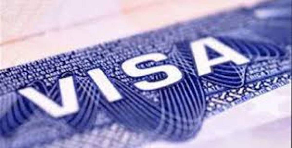 Estados Unidos: ¿Puedo viajar si mi pasaporte expiró, pero la visa que lleva estampada sigue vigente?