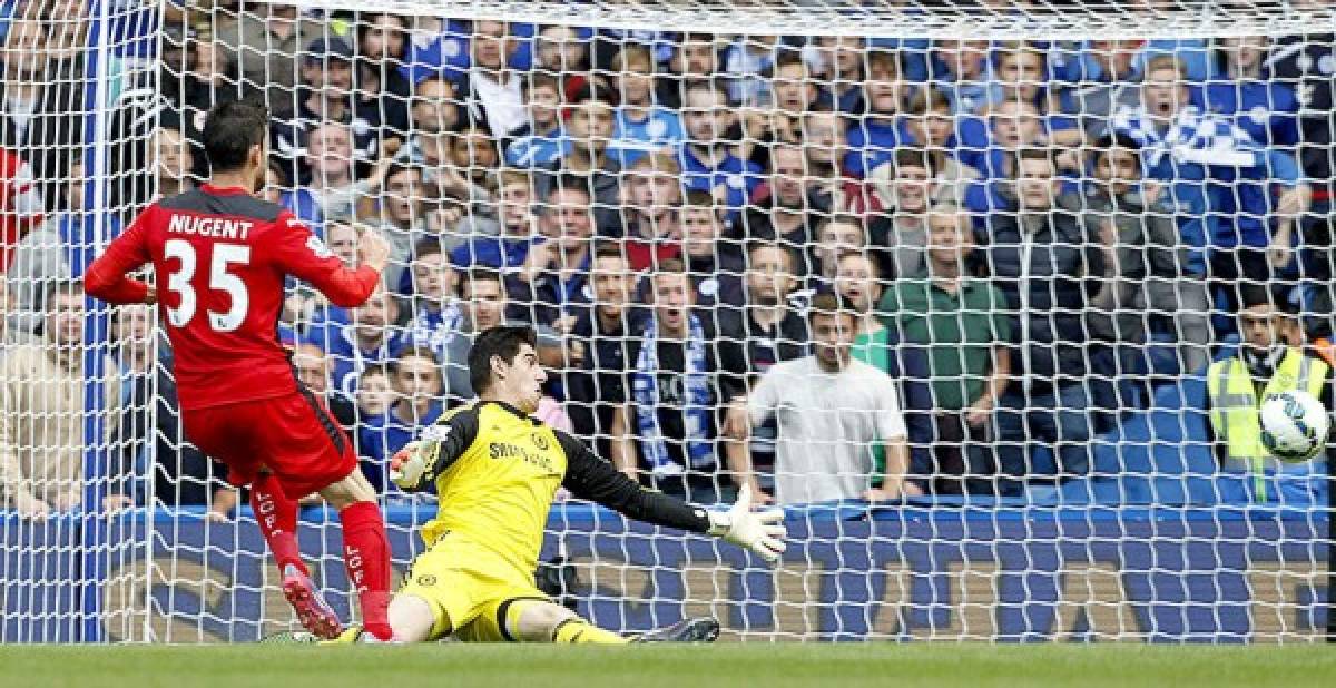 Chelsea gana 2-0 con gol de Costa y marca el ritmo en la Premier