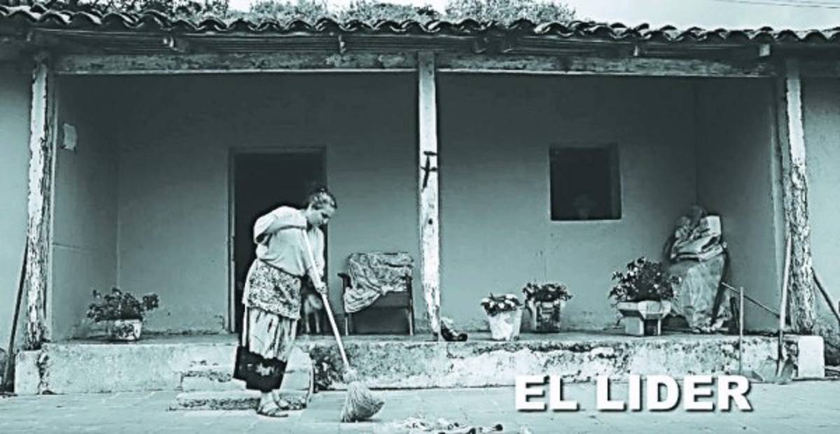 Carmen Cecilia Castejón Pavón: 'Me cansé de besar sapos y ninguno se hizo príncipe”