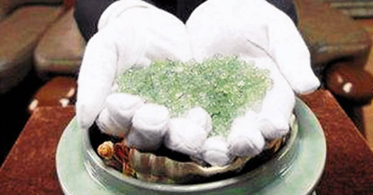 Coreanos convierten cenizas de los muertos en perlas funerarias