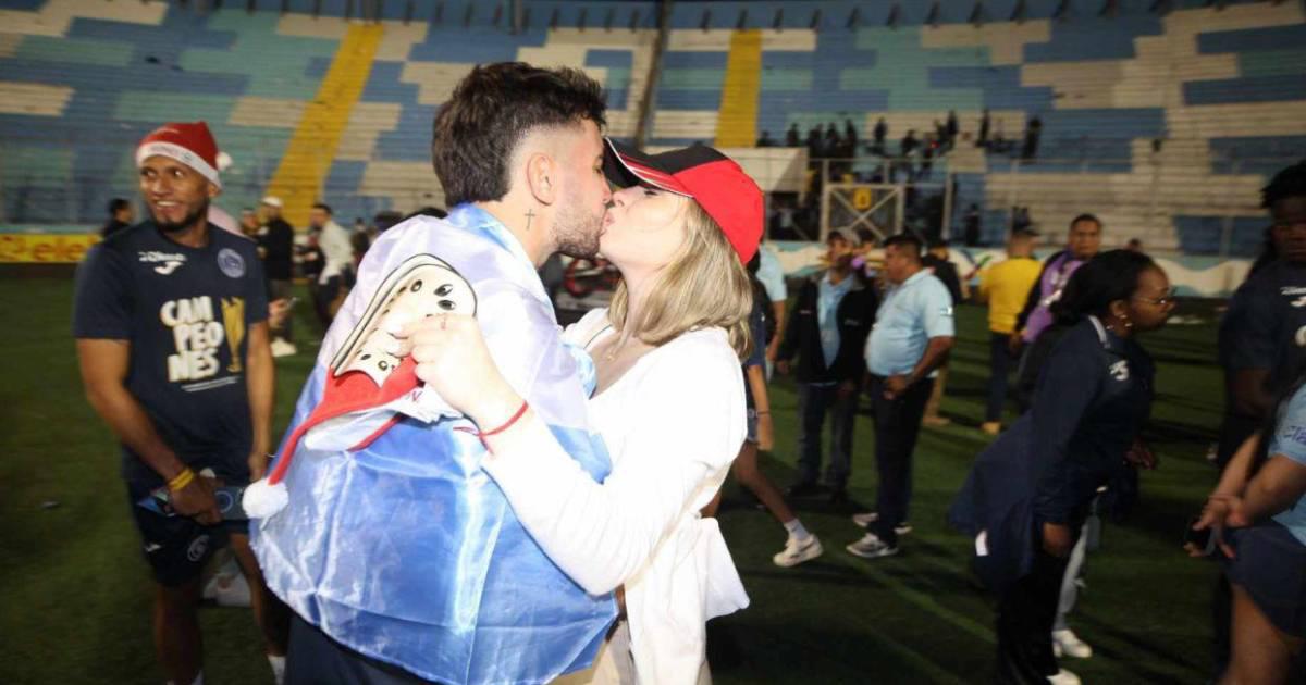 Novia de Agustín Auzmendi sorprende con reveladoras fotos en traje de baño: Así posó