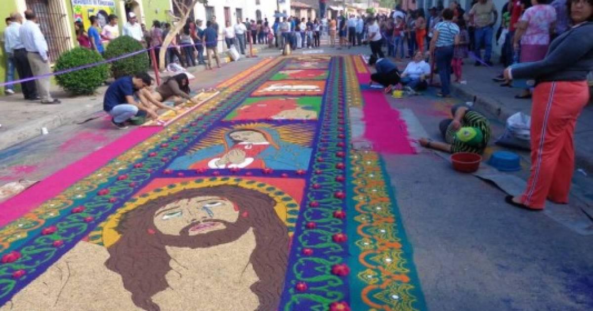 Alfombras de Semana Santa, una muestra de arte y fe