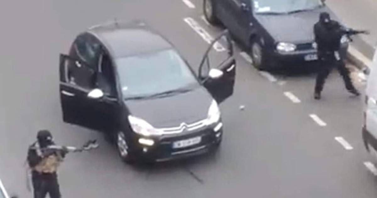 12 muertos en ataque contra revista satírica francesa