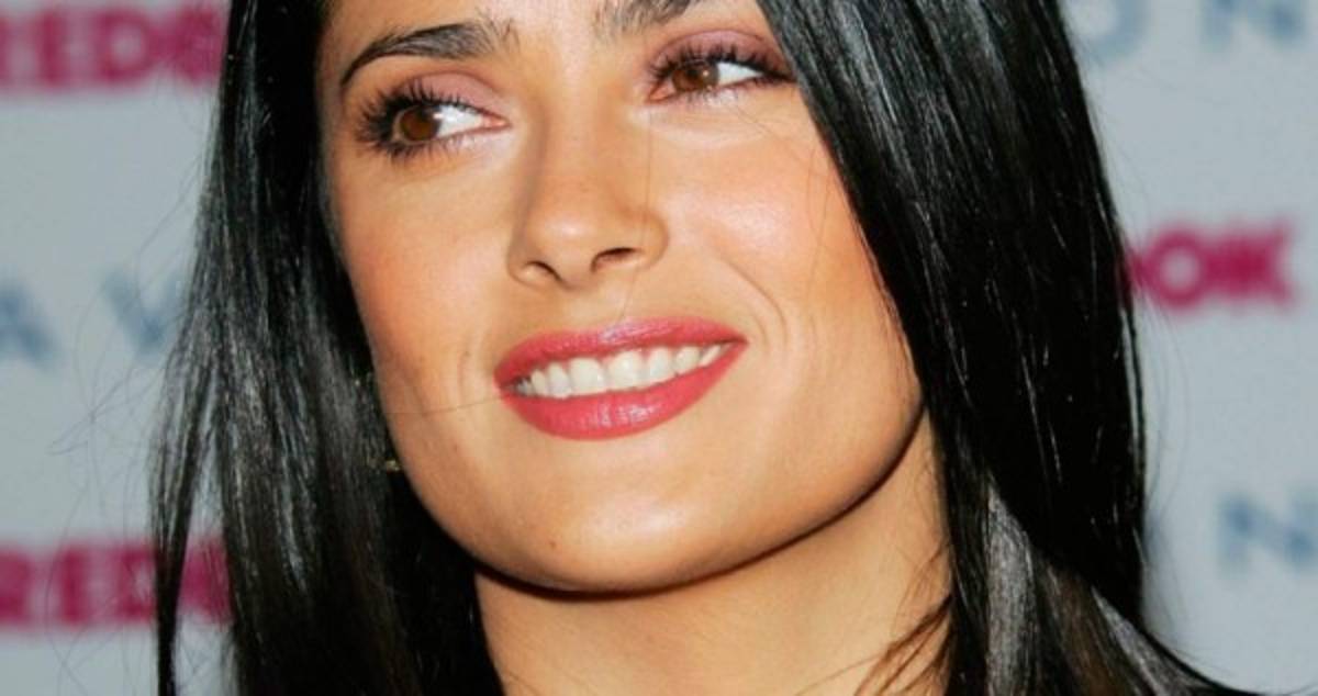 Foto de Salma Hayek sin maquillaje ni retoques conmociona las redes