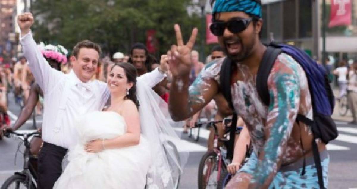 Ciclistas en boda